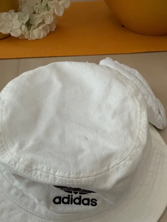 adidas White Bucket Hat with Black Trefoil Logo - Picture 3 of 8